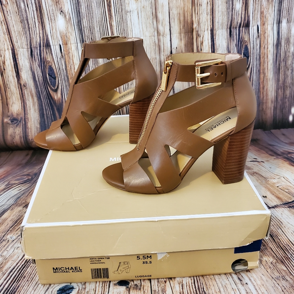 MICHAEL KORS  Anya Open Toe Sandal - Picture 2 of 13